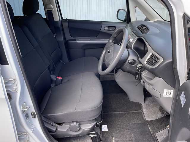 スバル ステラ カスタム R 長野県 2006(平18)年 8.7万km パール ４WD/純正CD/キーレス/保証書/取説