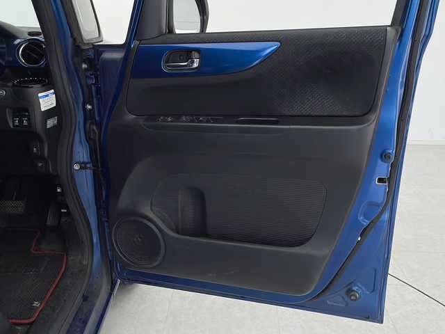 ホンダ Ｎ ＢＯＸ G Lパッケージ 千葉県 2014(平26)年 4.6万km プレミアムダイナミックブルーパール 純正9インチナビ/　CD/DVD/Bluetooth/フルセグTV/衝突軽減ブレーキ/オートライト/両側パワスラ/バックカメラ/ETC/電動格納ミラー/ステアリングスイッチ/ドアバイザー/スマートキー/スタートボタン