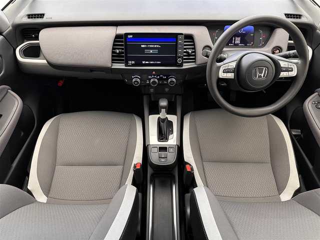 ホンダ フィット e:HEVクロスター 滋賀県 2020(令2)年 5.4万km プレミアムクリスタルレッドM 純正9インチナビ/（CD/DVD/フルセグTV/Bluetooth）/バックカメラ/追従型クルーズコントロール/ビルトインETC/ドライブレコーダー/オートライト/オートハイビーム/コーナーセンサー/LEDヘッドライト/衝突回避支援システム/レーンキープアシスト/横滑り防止装置/電動パーキングブレーキ/プッシュスタート/スマートキー