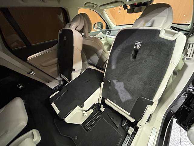 ボルボ ＸＣ９０ T5 AWD モーメンタム 千葉県 2016(平28)年 4.1万km オニキスブラックP ＡＣＣ　/白革シート　/３６０°カメラ　/電動リアゲート　/純正ナビ　/パワーシート　/シートヒーター　/レーンアシスト　/ブラインドスポット　/オートホールド　/ＥＴＣ