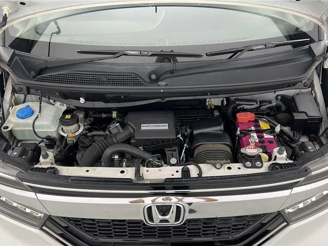 ホンダ Ｎ ＢＯＸ カスタム G L ターボ ホンダセンシング 宮城県 2018(平30)年 6.1万km プラチナホワイトパール ホンダセンシング/・衝突軽減ブレーキ/・アダプティブクルーズコントロール/・レーンキープアシスト/・先行車発進お知らせ/・標識認識機能/両側パワースライドドア/社外7インチナビ/・BT.CD.DVD.AM.FM/バックカメラ/ワンセグテレビ/ビルトインETC/革巻きステアリング/パドルシフト/ステアリングスイッチ/プッシュスタート/スマートキー（2本）/ハーフレザーシート/純正フロアマット/純正15インチアルミホイール/LEDヘッドライト/LEDフォグランプ/ドアバイザー/ウインカーミラー/アイドリングストップ/横滑り防止機能