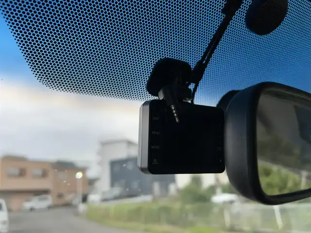 トヨタ ポルテ F 福岡県 2015(平27)年 8.2万km ホワイトパールクリスタルシャイン 横滑り防止/前後ドラレコ/SDナビ(BT、フルセグTV、CD/DVD)/社外ETC/片側電動スライドドア/スマートキー/ウォークスルー
