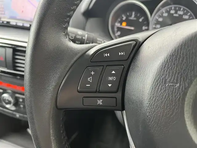 マツダ ＣＸ－５ XD 高知県 2012(平24)年 4万km ブラック 純正ナビ/　Bluetooth/フルセグ/　CD/DVD/AM/FM/バックカメラ/ターボ/ドライブレコーダー/ビルトインETC/純正フロアマット/純正17インチアルミホイール/オートライト/アイドリングストップ/プッシュスタート/スマートキー/スペアキー/MTモード付AT/AFS/横滑り防止装置/盗難防止装置/取扱説明書