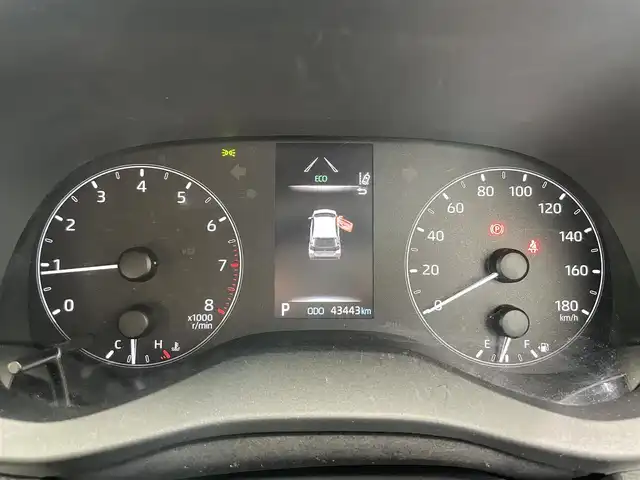トヨタ ヤリス X 鹿児島県 2020(令2)年 4.4万km シルバーM 禁煙/トヨタセーフティセンス/○プリクラッシュセーフティ/○ロードサインアシスト/○オートマチックハイビーム/純正ナビ機能付きディスプレイオーディオ/バックカメラ/横滑り防止機能/前方ドライブレコーダー/ETC/ドアバイザー/純正フロアマット/オートライト/ヘッドライトレベライザー