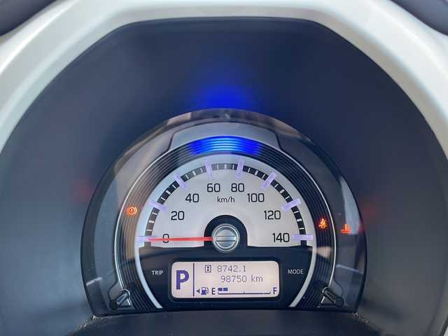 スズキ ハスラー F リミテッド 新潟県 2017(平29)年 9.9万km クールカーキパールメタリック/ホワイト2トーンルーフ 4WD/純正メモリナビ(CN-RZ72)/(AM/FM/CD/DVD/Bluetooth)/フルセグTV/衝突被害軽減ブレーキ/横滑り防止装置/ヒルディセントコントロール/グリップコントロール/レーンキープアシスト/アイドリングストップ/D/N席シートヒーター/ステアリングスイッチ/プッシュスタート/スマートキー/HIDヘッドライト/オートライト/フォグランプ/電動格納ミラー