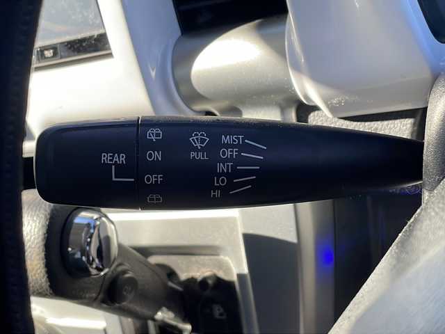 スズキ ハスラー F リミテッド 新潟県 2017(平29)年 9.9万km クールカーキパールメタリック/ホワイト2トーンルーフ 4WD/純正メモリナビ(CN-RZ72)/(AM/FM/CD/DVD/Bluetooth)/フルセグTV/衝突被害軽減ブレーキ/横滑り防止装置/ヒルディセントコントロール/グリップコントロール/レーンキープアシスト/アイドリングストップ/D/N席シートヒーター/ステアリングスイッチ/プッシュスタート/スマートキー/HIDヘッドライト/オートライト/フォグランプ/電動格納ミラー