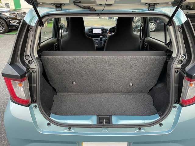 ダイハツ ミラ イース L 埼玉県 2017(平29)年 3.1万km スカイブルーメタリック 登録時30539km/社外ナビ/　・CD/ワンセグTV/アイドリングストップ/前後ドライブレコーダー/リアスポイラー/TRC/CVT/横滑り防止/フロアマット/取扱説明書