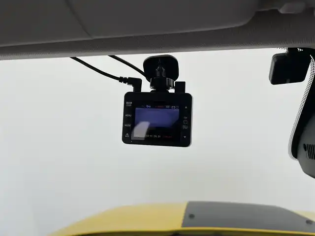 クライスラー・ジープ ジープ レネゲード トレイルホーク 大分県 2017(平29)年 3.1万km 黄 純正ディスプレイオーディオ/バックカメラ/スマートキー/スペアキー×１/オートクルーズコントロール/ＥＴＣ/前後ドライブレコーダー/オートライト/ＬＥＤヘッドライト/ステアリングスイッチ