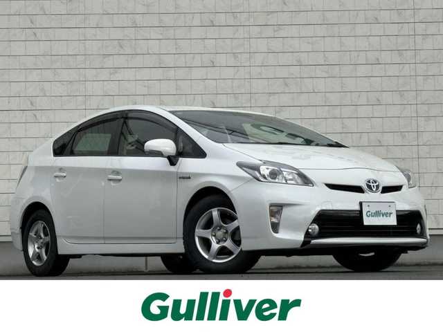 トヨタ プリウス S 岩手県 2015(平27)年 6.3万km ホワイトパールクリスタルシャイン 禁煙車/純正オーディオ/→CD/FM/AM/AUX/ステアリングスイッチ（オーディオ連動）/オートライト/HIDヘッドライト/フォグライト/〇プッシュスタート/〇電動格納ミラー/〇ウィンカーミラー/〇全席オートパワーウィンドウ/〇ドアバイザー/〇フロアマット/〇シガーソケット/〇スマートキー