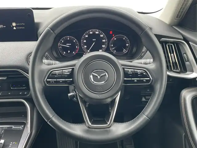 マツダ ＣＸ－６０ XD Lパッケージ 滋賀県 2023(令5)年 1.9万km ジェットブラックマイカ 純正ディスプレイオーディオ/・AM/FM/・HDMI/・Bluetooth/・AppleCarPlay/・AndroidAuto/360°ビューモニター/ステアリングスイッチ/革巻きステアリング/ステアリングスイッチ/ステアリングヒーター/置くだけ充電/前方ドライブレコーダー/ETC/全席シートヒーター/前席パワーシート/運転席メモリシート/前後進スマートブレーキサポート/前後進誤発進抑制/レーンキープアシスト/ロードキープアシスト/側方危険回避/前側方接近検知/後側方接近検知/ブラインドスポットモニタリング/降車時警告/ドライバー異常検知/アダプティブクルーズコントロール/オートリトラミラー/スマートキー×2/純正20インチアルミホイール