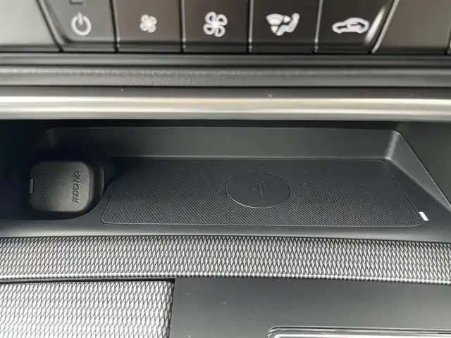 マツダ ＣＸ－６０ XD Lパッケージ 滋賀県 2023(令5)年 1.9万km ジェットブラックマイカ 純正ディスプレイオーディオ/・AM/FM/・HDMI/・Bluetooth/・AppleCarPlay/・AndroidAuto/360°ビューモニター/ステアリングスイッチ/革巻きステアリング/ステアリングスイッチ/ステアリングヒーター/置くだけ充電/前方ドライブレコーダー/ETC/全席シートヒーター/前席パワーシート/運転席メモリシート/前後進スマートブレーキサポート/前後進誤発進抑制/レーンキープアシスト/ロードキープアシスト/側方危険回避/前側方接近検知/後側方接近検知/ブラインドスポットモニタリング/降車時警告/ドライバー異常検知/アダプティブクルーズコントロール/オートリトラミラー/スマートキー×2/純正20インチアルミホイール