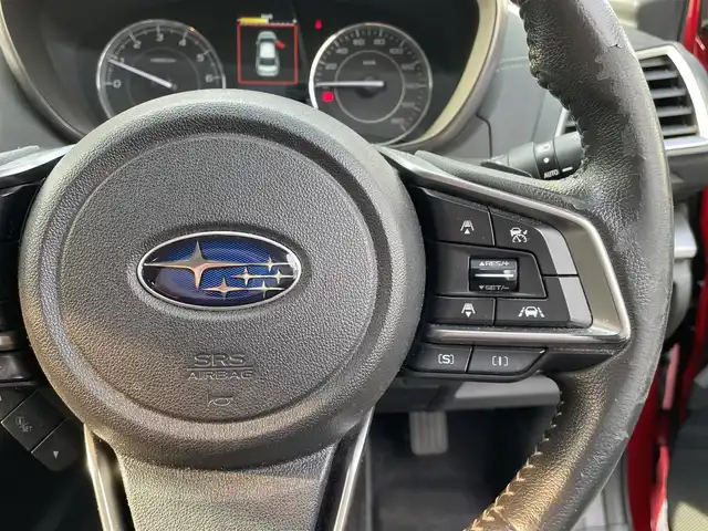 スバル インプレッサ スポーツ 2．0i－L アイサイト 福岡県 2017(平29)年 10.8万km ピュアレッド ワンオーナー/社外ナビ/（Panasonic:CN-LR820D）/Bluetooth対応/フルセグTV/CD/DVD/FM/AM/バックカメラ/レーダークルーズコントロール/パドルシフト/ドアバイザー/プッシュスタート/純正フロアマット/純正アルミホイール/保証書/取扱説明書/スペアキー/スマートキー