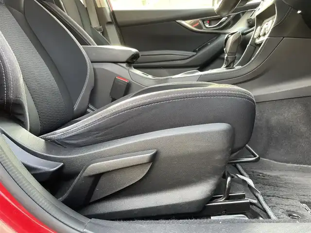 スバル インプレッサ スポーツ 2．0i－L アイサイト 福岡県 2017(平29)年 10.8万km ピュアレッド ワンオーナー/社外ナビ/（Panasonic:CN-LR820D）/Bluetooth対応/フルセグTV/CD/DVD/FM/AM/バックカメラ/レーダークルーズコントロール/パドルシフト/ドアバイザー/プッシュスタート/純正フロアマット/純正アルミホイール/保証書/取扱説明書/スペアキー/スマートキー