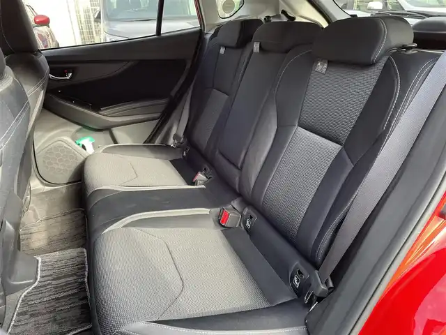 スバル インプレッサ スポーツ 2．0i－L アイサイト 福岡県 2017(平29)年 10.8万km ピュアレッド ワンオーナー/社外ナビ/（Panasonic:CN-LR820D）/Bluetooth対応/フルセグTV/CD/DVD/FM/AM/バックカメラ/レーダークルーズコントロール/パドルシフト/ドアバイザー/プッシュスタート/純正フロアマット/純正アルミホイール/保証書/取扱説明書/スペアキー/スマートキー