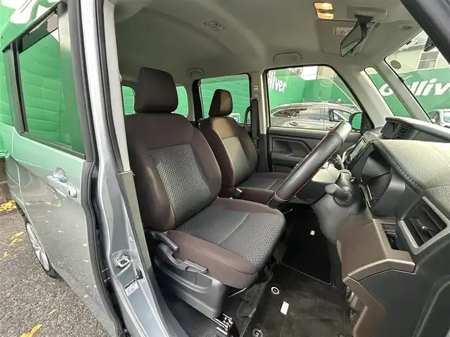 トヨタ ルーミー G 東京都 2024(令6)年 0.2万km ブライトシルバーM ワンオーナー/純正ナビ(NMZK-W73D)/・フルセグTV/Bluetoothオーディオ/DVD/バックカメラ/前後ドライブレコーダー（TZ-DR210)/前後コーナーセンサー/レーンキープアシスト/衝突軽減システム/ステアリングスイッチ/両側パワースライドドア/LEDヘッドライト/オートライト/オートハイビーム/ETC2.0/スマートキー/スペアキー×1/保証書/整備記録簿/取扱説明書