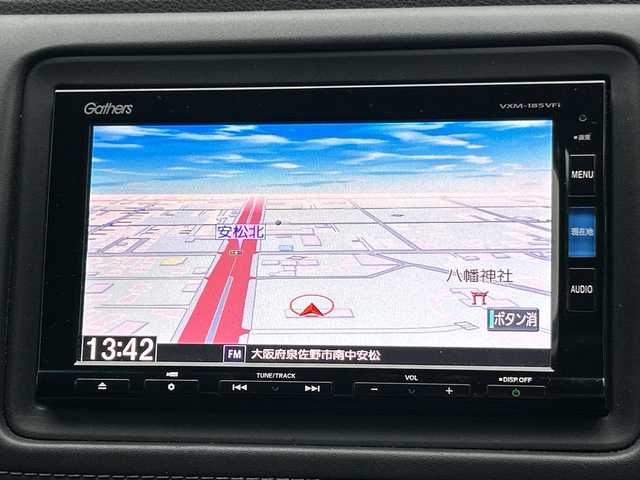 ホンダ ヴェゼル ハイブリッド Z ホンダセンシング 大阪府 2018(平30)年 3.5万km プラチナホワイトパール 純正ナビ(BT/フルセグ/DVD/USB)/バックカメラ/レーダークルーズコントロール/衝突被害軽減システム/レーンキープアシスト/盗難防止装置/横滑り防止装置/コーナーセンサー/ハーフレザーシート/シートヒーター/ドライブレコーダー/ETC/LEDヘッドライト/オートライト/純正フロアマット/純正アルミホイール/スペアキー