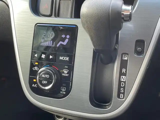 ダイハツ ムーヴ カスタム X SA 東京都 2015(平27)年 9.7万km ブラックマイカメタリック 衝突軽減ブレーキ/サイバーナビ（AVIC-ZH0777）/バックカメラ/前後方ドライブレコーダー/ＥＴＣ/ＬＥＤヘッドライト/純正アルミホイール/横滑り防止装置/アイドリングストップ/プッシュスタート