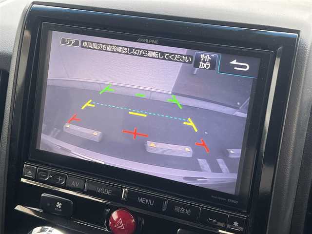 三菱 デリカＤ：５ D－Power package 秋田県 2015(平27)年 11.5万km ウォームホワイトパール ４WD/ディーゼルターボ/純正ナビ/フルセグ/バックカメラ/両側パワスラ/純正アルミ/スマートキー/クルーズコントロール/前席シートヒーター/フリップダウンモニター/電動リアゲート/ステアリングスイッチ/パドルシフト/社外フロアマット/純正ドアバイザー/ETC/オートライト/オートエアコン/パワーステアリング/パワーウィンドウ/横滑り防止/電動格納ウィンカーミラー/保証書/取扱説明書/記録簿