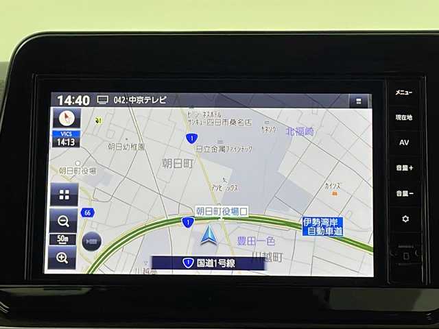 日産 オーラ G 三重県 2022(令4)年 0.9万km バーガンディー 禁煙車/純正9インチナビ/全方位カメラ/フルセグ/デジタルインナーミラー/ETC/前後ドライブレコーダー/衝突軽減ブレーキ/車線逸脱システム/ブラインドスポットモニター/オートハイビーム/コーナーセンサー/純正17インチAW/スマートキー