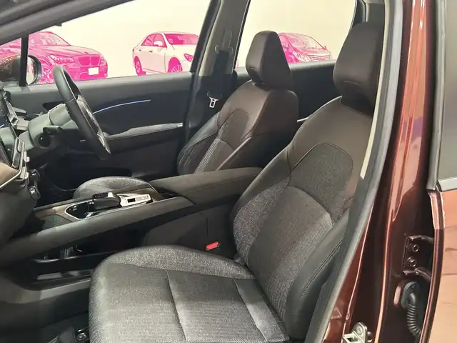 日産 オーラ G 埼玉県 2022(令4)年 0.9万km バーガンディー エマージェンシーブレーキ/純正ナビ/　　BT/HDMI/フルセグTV/アラウンドビューモニター/LEDオートライト/ハーフレザー/純正17インチAW/デジタルインナーミラー/ステアリングスイッチ/ドライブレコーダー/プッシュスタート/禁煙車