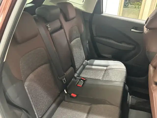 日産 オーラ G 埼玉県 2022(令4)年 0.9万km バーガンディー エマージェンシーブレーキ/純正ナビ/　　BT/HDMI/フルセグTV/アラウンドビューモニター/LEDオートライト/ハーフレザー/純正17インチAW/デジタルインナーミラー/ステアリングスイッチ/ドライブレコーダー/プッシュスタート/禁煙車
