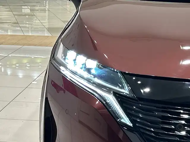 日産 オーラ G 埼玉県 2022(令4)年 0.9万km バーガンディー エマージェンシーブレーキ/純正ナビ/　　BT/HDMI/フルセグTV/アラウンドビューモニター/LEDオートライト/ハーフレザー/純正17インチAW/デジタルインナーミラー/ステアリングスイッチ/ドライブレコーダー/プッシュスタート/禁煙車