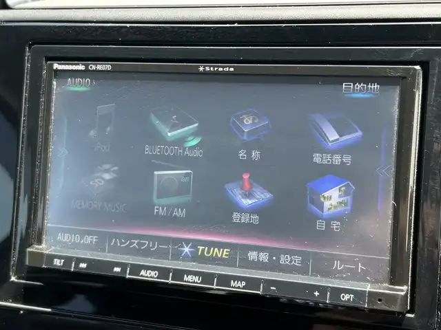 ホンダ シャトル ハイブリッド Z 青森県 2015(平27)年 6.1万km ティンテッドシルバーM ・４WD/・社外SDナビ/（AM/FM/CD/DVD/フルセグ）/・Bluetooth/・クルーズコントロール/・車両接近通報装置/・バックカメラ/・横滑り防止装置/・盗難防止装置/・プッシュスタート/・スマートキー/・スペアキー/・エンジンスターター/・オートライト/・LEDライト/・フォグランプ/・電動格納ミラー/・ドアバイザー/・マニュアルモード付AT/・パドルシフト/・前席シートヒーター/・ミラーヒーター/・ETC/・前後ドライブレコーダー/・純正16インチアルミホイール/・社外アルミホイール付冬タイヤあり/・社外フロアマット