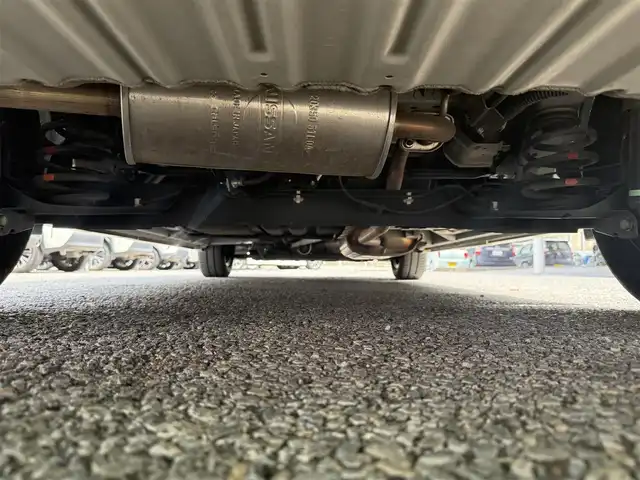 日産 セレナ e－パワー ハイウェイスター V 千葉県 2020(令2)年 6.4万km ブリリアントホワイトパール 純正SDナビ/ (フルセグTV/CD/DVD/BD/Bluetooth)/ワンオーナー/全方位バックカメラ/両側パワースライド/ドライブレコーダー/インテリジェントクルーズコントロール/インテリジェントエマージェンシーブレーキ/ETC/前後コーナーセンサー/ステアリングスイッチ/三列シート/純正LEDヘッドライト/オートライト/スマートキー/スペアキー/保証書/取扱説明書あり