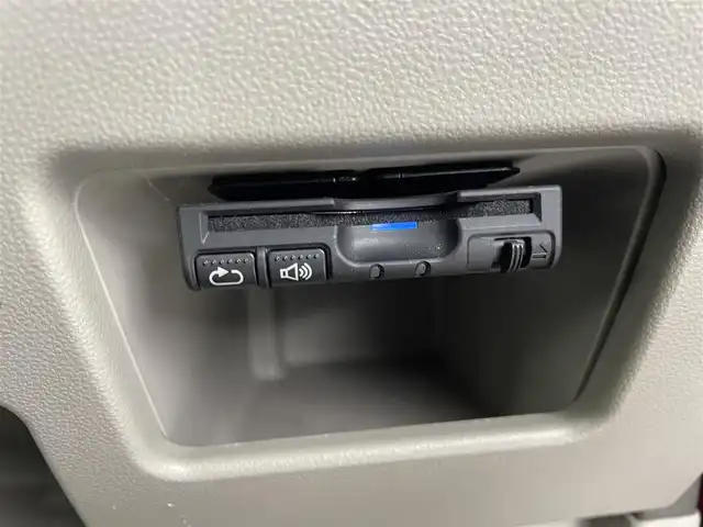 ダイハツ タント X SA Ⅲ 埼玉県 2017(平29)年 6.1万km ファイアークォーツレッドM 社外ナビ/(USB/Bluetooth/CD/DVD/ipod/AM/FM)/地デジフルセグ/バックカメラ/前方ドライブレコーダー/ETC/片側パワースライドドア/運転席シートヒーター/オートマチックハイビーム/衝突軽減ブレーキ/電動格納ミラー/パワーモード/プッシュスタート/ステアリングリモコン/社外フロアマット/純正ドアバイザー/155/65R14×4サマータイヤ車載