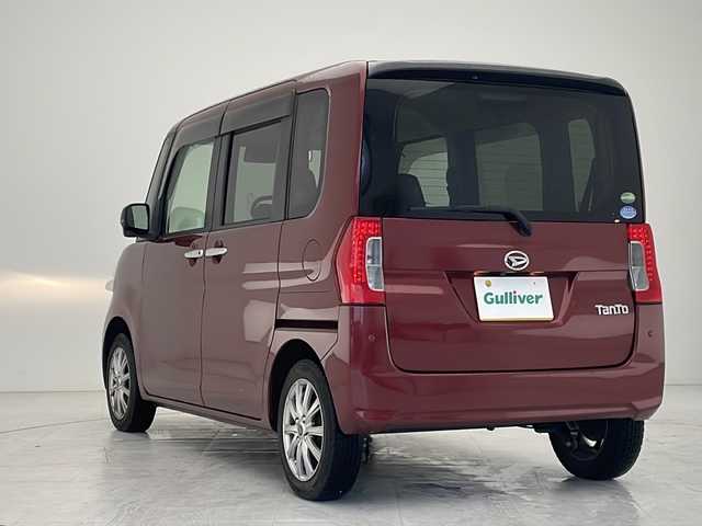 ダイハツ タント X SA Ⅲ 沖縄県 2017(平29)年 6.1万km ファイアークォーツレッドM 社外ナビ(MDV-D504BTW)/(USB/Bluetooth/CD/DVD/ipod/AM/FM)/地デジフルセグ/バックカメラ/前方ドライブレコーダー/ETC/片側パワースライドドア/運転席シートヒーター/オートマチックハイビーム/衝突軽減ブレーキ/電動格納ミラー/パワーモード/プッシュスタート/ステアリングリモコン/社外フロアマット/純正ドアバイザー/155/65R14×4サマータイヤ車載