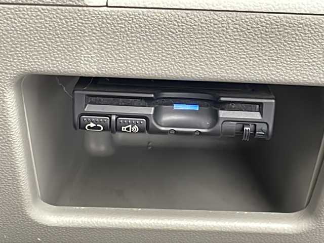 ダイハツ タント X SA Ⅲ 沖縄県 2017(平29)年 6.1万km ファイアークォーツレッドM 社外ナビ(MDV-D504BTW)/(USB/Bluetooth/CD/DVD/ipod/AM/FM)/地デジフルセグ/バックカメラ/前方ドライブレコーダー/ETC/片側パワースライドドア/運転席シートヒーター/オートマチックハイビーム/衝突軽減ブレーキ/電動格納ミラー/パワーモード/プッシュスタート/ステアリングリモコン/社外フロアマット/純正ドアバイザー/155/65R14×4サマータイヤ車載