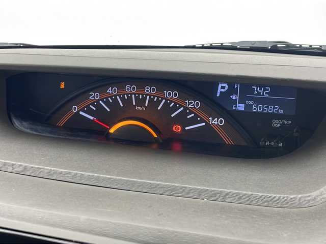 ダイハツ タント X SA Ⅲ 沖縄県 2017(平29)年 6.1万km ファイアークォーツレッドM 社外ナビ(MDV-D504BTW)/(USB/Bluetooth/CD/DVD/ipod/AM/FM)/地デジフルセグ/バックカメラ/前方ドライブレコーダー/ETC/片側パワースライドドア/運転席シートヒーター/オートマチックハイビーム/衝突軽減ブレーキ/電動格納ミラー/パワーモード/プッシュスタート/ステアリングリモコン/社外フロアマット/純正ドアバイザー/155/65R14×4サマータイヤ車載