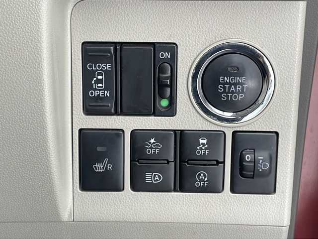 ダイハツ タント X SA Ⅲ 沖縄県 2017(平29)年 6.1万km ファイアークォーツレッドM 社外ナビ(MDV-D504BTW)/(USB/Bluetooth/CD/DVD/ipod/AM/FM)/地デジフルセグ/バックカメラ/前方ドライブレコーダー/ETC/片側パワースライドドア/運転席シートヒーター/オートマチックハイビーム/衝突軽減ブレーキ/電動格納ミラー/パワーモード/プッシュスタート/ステアリングリモコン/社外フロアマット/純正ドアバイザー/155/65R14×4サマータイヤ車載