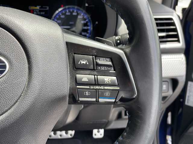 スバル レヴォーグ 1．6GT－S アイサイト 愛知県 2014(平26)年 6.8万km ギャラクシーブルーシリカ 衝突軽減システム/純正７型SDナビ/レーダークルーズコントロール/フルセグ/CD/DVD/Bluetooth/バックカメラ/パワーシート/純正アルミホイール/４WD/LEDヘッドライト/パドルシフト/ドライブレコーダー/ETC/ステアリングスイッチ/スマートキー/プッシュスタート