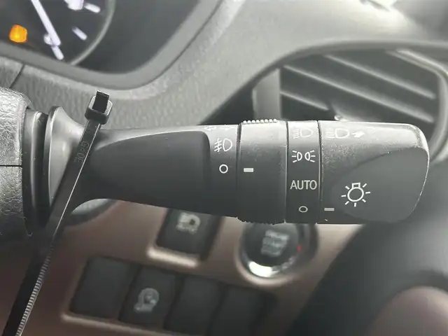 トヨタ エスクァイア Gi 福島県 2015(平27)年 6.9万km ボルドーマイカメタリック 純正ナビ（NSZT-Y64T）/（AM/FM/BT/CD/DVD/TV）/バックカメラ/クルーズコントロール/前席シートヒーター/両側パワースライドドア/ETC/ドライブレコーダー前後/LEDオートヘッドライト/純正15インチアルミ/スマートキー/プッシュスタート