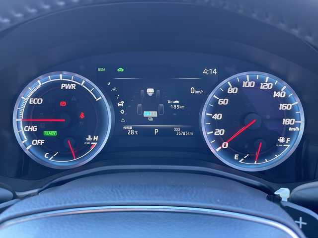 トヨタ クラウン ハイブリッド RS アドバンス 山口県 2020(令2)年 3.6万km ホワイトパールクリスタルシャイン 純正SDナビ/・Tconnect/・フルセグテレビ/・AM/FMラジオ/・CD/DVD/USB/AUX/・Bluetooth/ETC/バックカメラ/純正フロアマット/18インチ純正アルミホイール/電動パーキングブレーキ/オートブレーキホールド/ブラインドスポットモニター/前席パワーシート/LEDヘッドライト/オートライト/フォグランプ/自動防眩インナーミラー/スマートキー/プッシュアップスタート/AC100Vコンセント/Toyota Safety Sense/・プリクラッシュセーフティ/・レーントレーシングアシスト/・レーダークルーズコントロール/・アダプティブハイビームシステム/盗難防止装置/取扱説明書