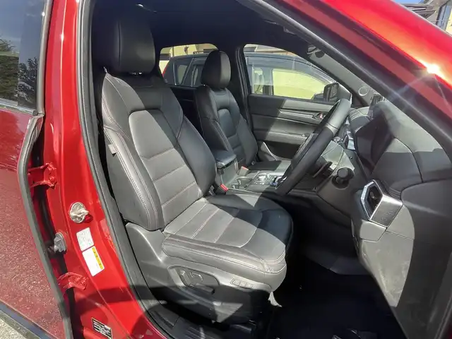 マツダ ＣＸ－５ 25S スポーツアピアランス 千葉県 2024(令6)年 1.6万km ソウルレッドクリスタルM 純正ディーラーナビ(AM/FM/BT/フルセグ/USB)/360°ビューモニター/前後ドライブレコーダー/レーダークルーズコントロール/駐車支援システム/走行モード切替機能/パワーバックドア/コーナーセンサー/バックカメラ/LEDヘッドライト/レーンアシスト機能/D/N側シートヒーター/ハンドルヒーター/LEDヘッドライト/ステアリングリモコン/パドルシフト/ETC/電動格納ミラー/純正フロアマット/プッシュスタート/バニティランプ