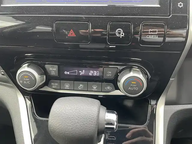 日産 セレナ ハイウェイスター Vセレクション 福島県 2018(平30)年 9.5万km ダイヤモンドブラック (株)IDOMが運営する【じしゃロン福島店】の自社ローン専用車両になります。こちらは現金またはオートローンご利用時の価格です。自社ローンご希望の方は別途その旨お申付け下さい/純正ＳＤナビ/アラウンドビューモニター/フルセグテレビ/フリップダウンモニター/クルーズコントロール/衝突軽減システム/パーキングアシスト/両側パワースライドドア/純正ドラレコ/コーナーセンサー/ハンズフリースライドドア/ＥＴＣ