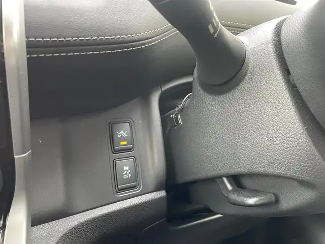 日産 セレナ ハイウェイスター Vセレクション 福島県 2018(平30)年 9.5万km ダイヤモンドブラック (株)IDOMが運営する【じしゃロン福島店】の自社ローン専用車両になります。こちらは現金またはオートローンご利用時の価格です。自社ローンご希望の方は別途その旨お申付け下さい/純正ＳＤナビ/アラウンドビューモニター/フルセグテレビ/フリップダウンモニター/クルーズコントロール/衝突軽減システム/パーキングアシスト/両側パワースライドドア/純正ドラレコ/コーナーセンサー/ハンズフリースライドドア/ＥＴＣ