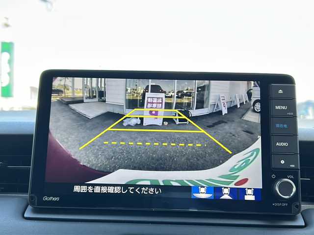 ホンダ ヴェゼル ハイブリッド e:HEV Z 秋田県 2021(令3)年 5.2万km プレミアムクリスタルレッドM ワンオーナー/４WD/純正9インチメモリナビ/フルセグTV/バックカメラ/ETC2.0/ドライブレコーダー/追従機能付クルーズコントロール/ホンダセンシング/ブラインドスポットインフォメーション/パドルシフト/ブラックハーフレザーシート/前席シートヒーター/純正フロアマット/OPグリル/純正エアロ（F/S/R）/純正18インチアルミ