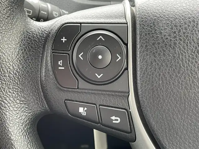 トヨタ ノア X 佐賀県 2015(平27)年 9.8万km ホワイトパールクリスタルシャイン 盗難防止装置/社外SDナビ/・TV/CD/DVD/バックカメラ/ステアリングスイッチ/オートライト/LEDライト/パワースライドドア/ワンタッチパワースライド/純正フロアマット/ETC/保証書/取扱説明書