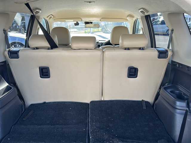 三菱 アウトランダー 24G セーフティパッケージ 鹿児島県 2015(平27)年 14.8万km シルキーホワイト ４WD/ETC/MTモード付AT/前方ドライブレコーダー/バックカメラ/プッシュスタート/スマートキー/クルーズコントロール/純正フロアマット/純正18インチAW/横滑り防止装置/レーンキープアシスト/シートカバー