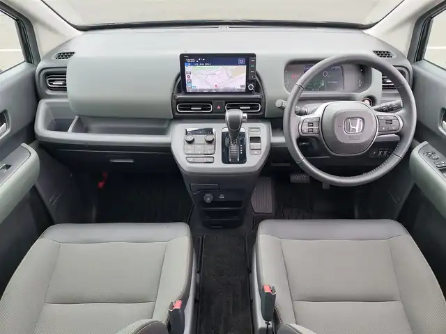 ホンダ フリード クロスター 東京都 2024(令6)年 0.6万km クリスタルブラックパール Honda SENSING/・衝突軽減ブレーキ/・誤発進抑制機能/・路外逸脱抑制機能/・アダプティブクルーズコントロール/・車線維持支援システム/・先行車発進お知らせ機能/・ブラインドスポットインフォメーション/・コーナーセンサー/プッシュスタート/純正ナビ/フルセグTV/バックカメラ/両側パワースライドドア/ハーフレザーシート/シートヒーター/後席ロールサンシェード/ルーフレール/LEDヘッドライト/オートライト/ドアバイザー/15インチ純正アルミホイール/スマートキー