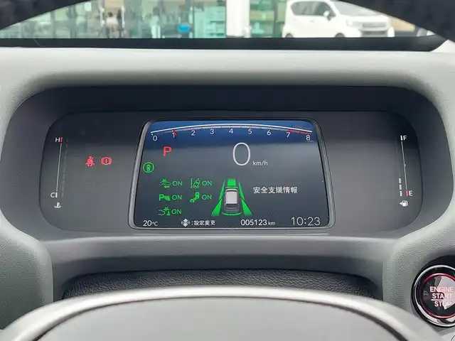 ホンダ フリード クロスター 東京都 2024(令6)年 0.6万km クリスタルブラックパール Honda SENSING/・衝突軽減ブレーキ/・誤発進抑制機能/・路外逸脱抑制機能/・アダプティブクルーズコントロール/・車線維持支援システム/・先行車発進お知らせ機能/・ブラインドスポットインフォメーション/・コーナーセンサー/プッシュスタート/純正ナビ/フルセグTV/バックカメラ/両側パワースライドドア/ハーフレザーシート/シートヒーター/後席ロールサンシェード/ルーフレール/LEDヘッドライト/オートライト/ドアバイザー/15インチ純正アルミホイール/スマートキー
