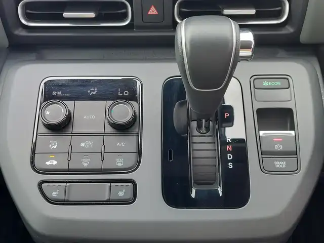 ホンダ フリード クロスター 東京都 2024(令6)年 0.6万km クリスタルブラックパール Honda SENSING/・衝突軽減ブレーキ/・誤発進抑制機能/・路外逸脱抑制機能/・アダプティブクルーズコントロール/・車線維持支援システム/・先行車発進お知らせ機能/・ブラインドスポットインフォメーション/・コーナーセンサー/プッシュスタート/純正ナビ/フルセグTV/バックカメラ/両側パワースライドドア/ハーフレザーシート/シートヒーター/後席ロールサンシェード/ルーフレール/LEDヘッドライト/オートライト/ドアバイザー/15インチ純正アルミホイール/スマートキー