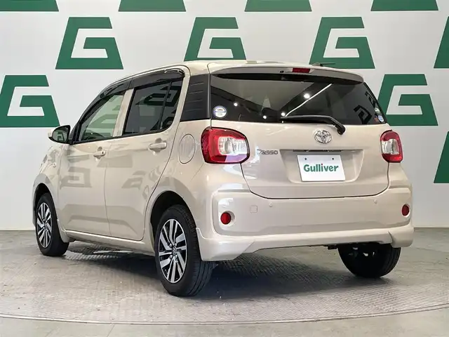 トヨタ パッソ X Gパッケージ 鹿児島県 2016(平28)年 5.9万km キナコメタリック 禁煙　/スマートアシスト２　/○衝突回避支援ブレーキ　/○レーンキープアシスト　/○誤発進抑制機能　/○先行者発進お知らせ機能/オーディオ　/後方コーナーセンサー　/オートライト　/ＬＥＤヘッドライト　/純正アルミホイール　/前方ドライブレコーダー　/フロアマット