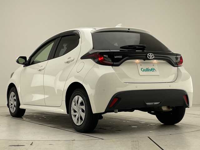 トヨタ ヤリス X 愛知県 2020(令2)年 5.3万km スーパーホワイトⅡ 衝突軽減システム/純正DAナビ/レーダークルーズコントロール/Bluetooth/バックカメラ/コーナーセンサー/オートマチックハイビーム/ドライブレコーダー/ETC/ステアリングスイッチ/スマートキー/プッシュスタート