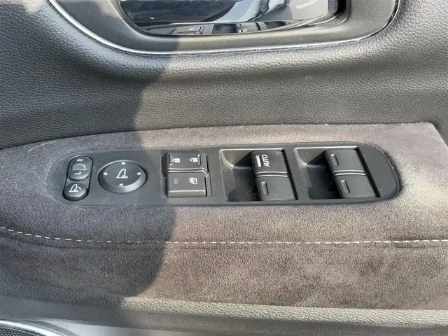 ホンダ ヴェゼル RS ホンダセンシング 大分県 2018(平30)年 8.8万km プラチナホワイトパール ・純正ナビ(CD/DVD/BT/SD/USB/HDMI)/・バックカメラ/・フルセグテレビ/・シートヒーター/・レーダークルーズコントロール/・ドライブレコーダー/・ETC/・ブレーキホールド/・アイドリングストップ/・ステアリングリモコン/・スマートキー/・プッシュスタートボタン