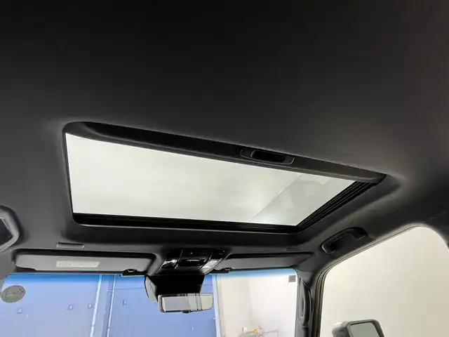 トヨタ ランドクルーザー ２５０ VX 滋賀県 2024(令6)年 0.1万km プラチナホワイトパールマイカ 純正12.3インチナビ/【Bluetooth/フルセグTV/USB/HDMI/Miracast】/レザーシート/全方位カメラ/サンルーフ/レーダークルーズコントロール/レーントレーシングアシスト/プリクラッシュセーフティ/ブラインドスポットモニター/クリアランスソナー/LEDヘッドライト/オートマチックハイビーム/D/Nパワーシート/D/Nシートヒーター/D/Nシートベンチレーション/ステアリングヒーター/デジタルインナーミラー/前後ドライブレコーダー/ビルトインETC2.0/パワーバックドア/WAC/センターデフロック/プッシュスタート/スマートキー/ステアリングリモコン