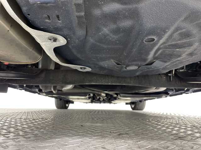 日産 オーラ G レザーエディション 神奈川県 2021(令3)年 1.7万km オーロラフレアブルーパール BOSEパーソナルプラスプレミアムサウンド/コネクトナビゲーションシステム/9型ディスプレイオーディオ/メモリーナビ/Bluetooth　USB　HDMI　/プロパイロット/インテリジェントアラウンドビューモニター/インテリジェントルームミラー/全方位運転支援システム/インテリジェントエマージェンシーブレーキ/踏み間違い衝突防止アシスト/標識検知機能/前方衝突予測機能/車線逸脱警報/ふらつき警報/オートハイビーム/車線逸脱防止支援システム/エマージェンシーストップシグナル/後側方衝突防止支援システム/後側方車両検知警報/後退時車両検知機能/ワイヤレス充電/純正ビルトインETC2.0/SOSコール/革シート/革巻きステアリング/ECO/SPORTモード/電動パーキングブレーキ/オートブレーキホールド/純正前後ドライブレコーダー/プッシュスタート/インテリジェントキー/アダブティブLEDヘッドライト/LEDフロントフォグランプ/オートライト/純正フロント/リアスポイラー/純正17インチアルミホイール/電格ウインカーミラー/スペアキー